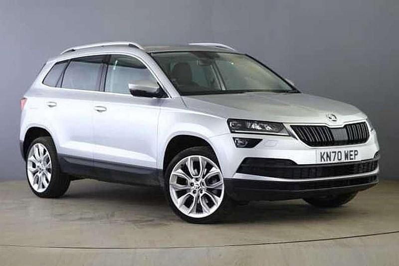 Brilliant silver metallic Used 2020 Skoda Karoq SE L SUV | £19,295 (Fair price) - Image 1/4