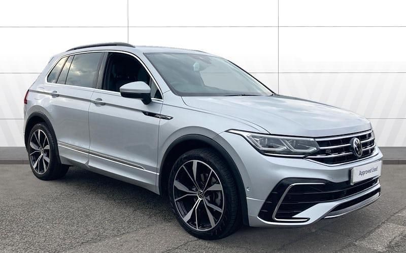 Used 2023 VW Tiguan R-line SUV | £27,223 (Fair price) - Image 1/4