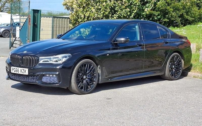 Usado BMW 740 M Sport 320 HP (235 kW) 2019 Sedan