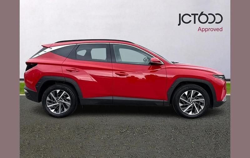 Used Hyundai Tucson Premium 150 HP (110 kW) 2023 Red SUV