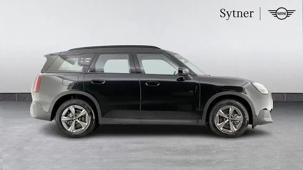 Used Mini Countryman 168 HP (123 kW) 2024 Black SUV