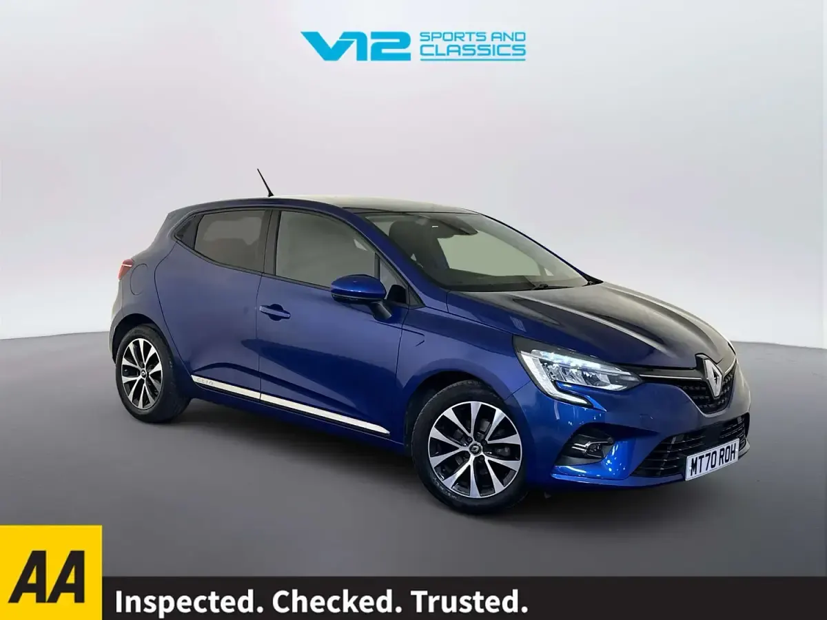Used Renault Clio Iconic 101 HP (74 kW) 2020 Hatchback