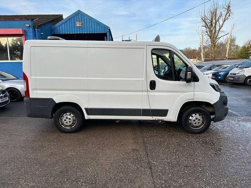 Used Peugeot Boxer 110 HP (80 kW) 2016 White Van