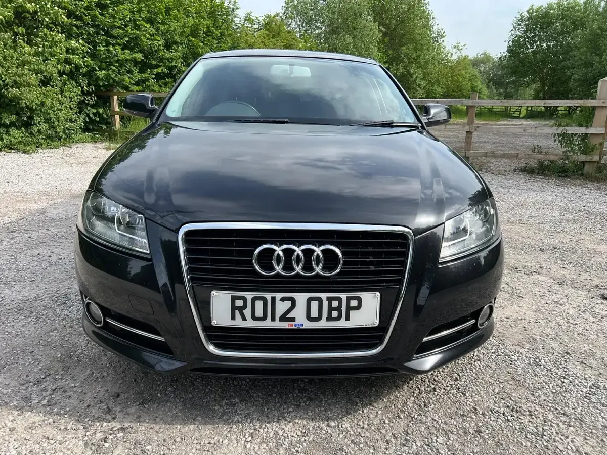 Begagnad Audi A3 Sportback Sport 105 HK (77 kW) 2012 Svart Halvkombi