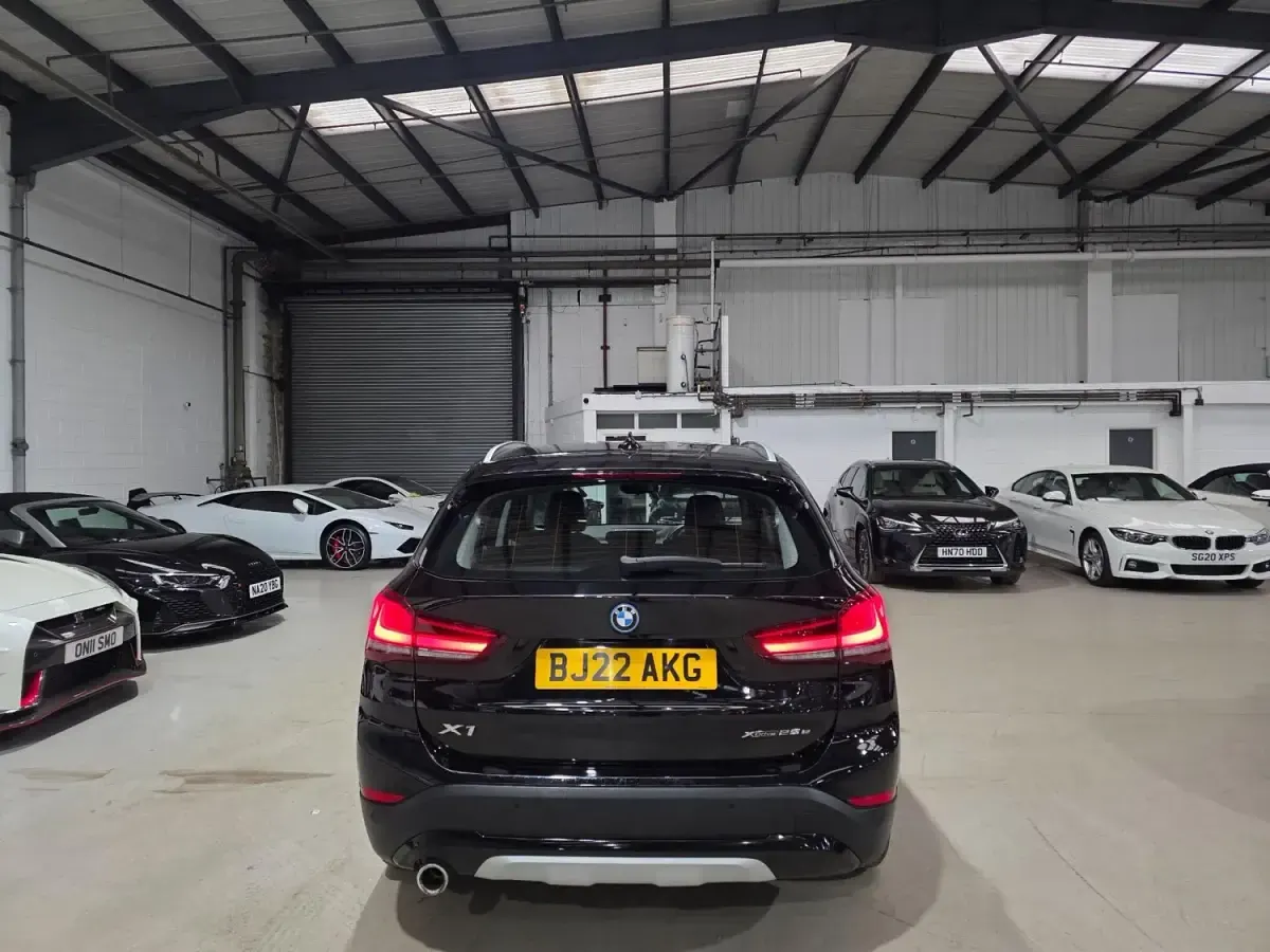 Usado BMW X1 xLine 220 CV (161 kW) 2022 Negro SUV