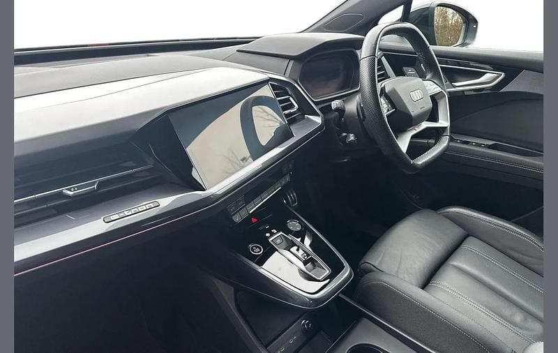 Used Audi Q4 e-tron Comfort 150 kW (204 HP) 2023 Blue SUV