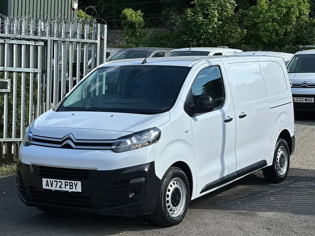 Used Citroën Dispatch 2022 White MPV