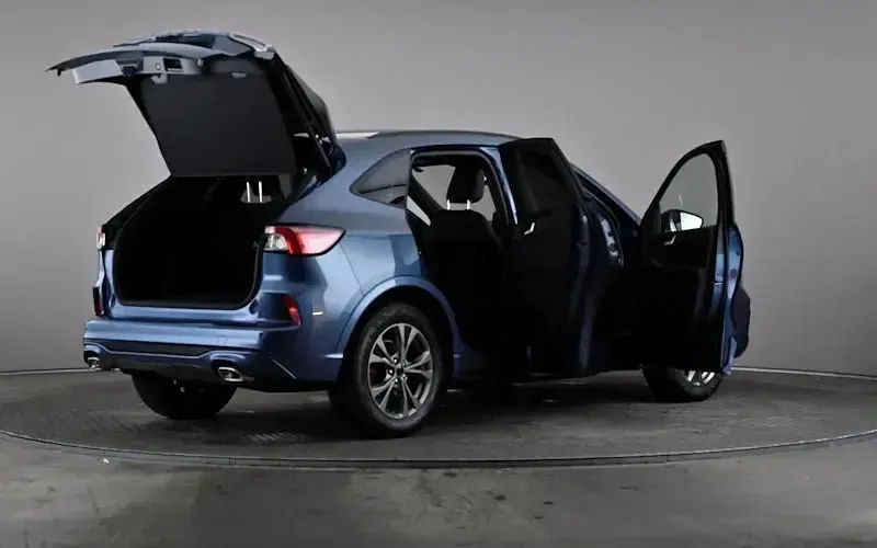 Used Ford Kuga ST-Line 150 HP (110 kW) 2023 Blue SUV