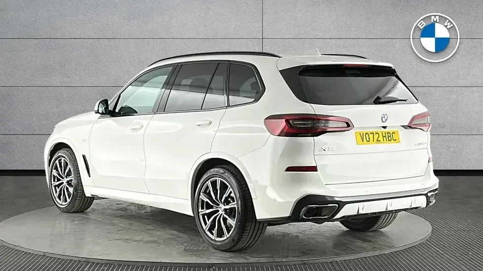 Used BMW X5 M Sport 282 HP (207 kW) 2022 White SUV