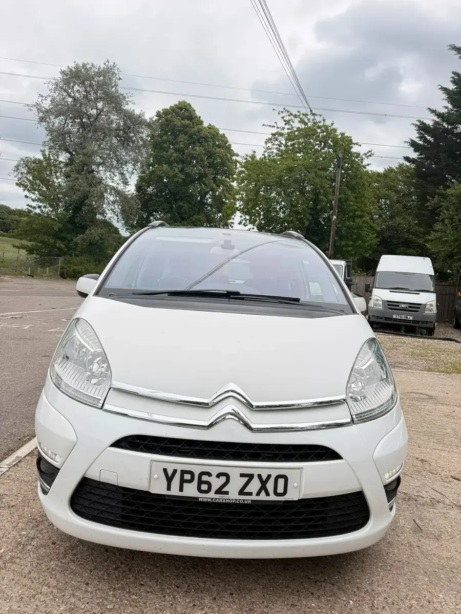 Used Citroën Grand C4 Picasso Platinum 2012 White MPV