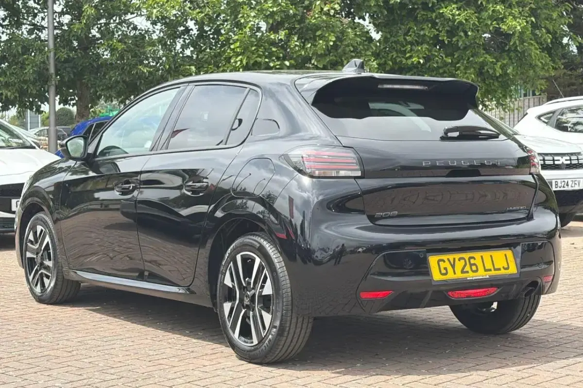 New Peugeot 208 Allure 99 HP (72 kW) 2026 Black Hatchback