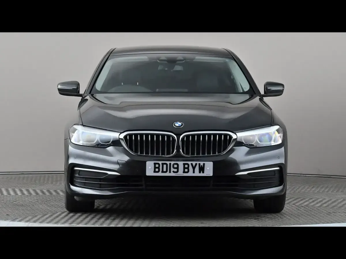 Used BMW 520 Comfort Edition 2019 Grey Sedan