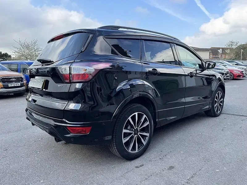 Used Ford Kuga ST-Line 180 HP (132 kW) 2019 Black SUV
