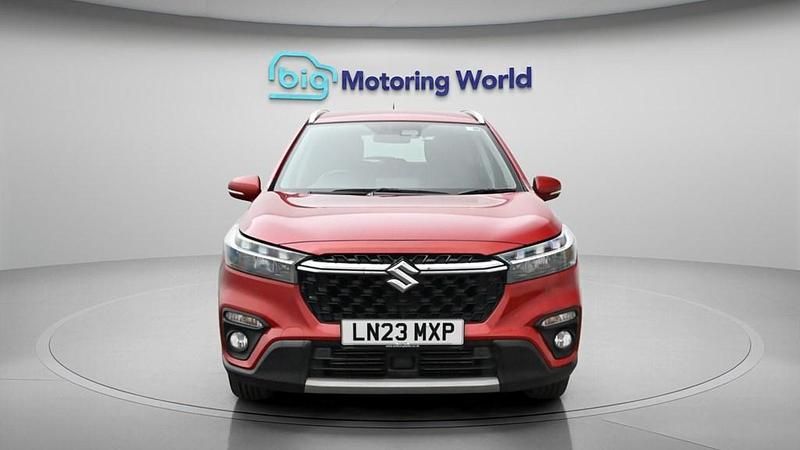 Used Suzuki SX4 S-Cross 129 HP (94 kW) 2023 Red SUV