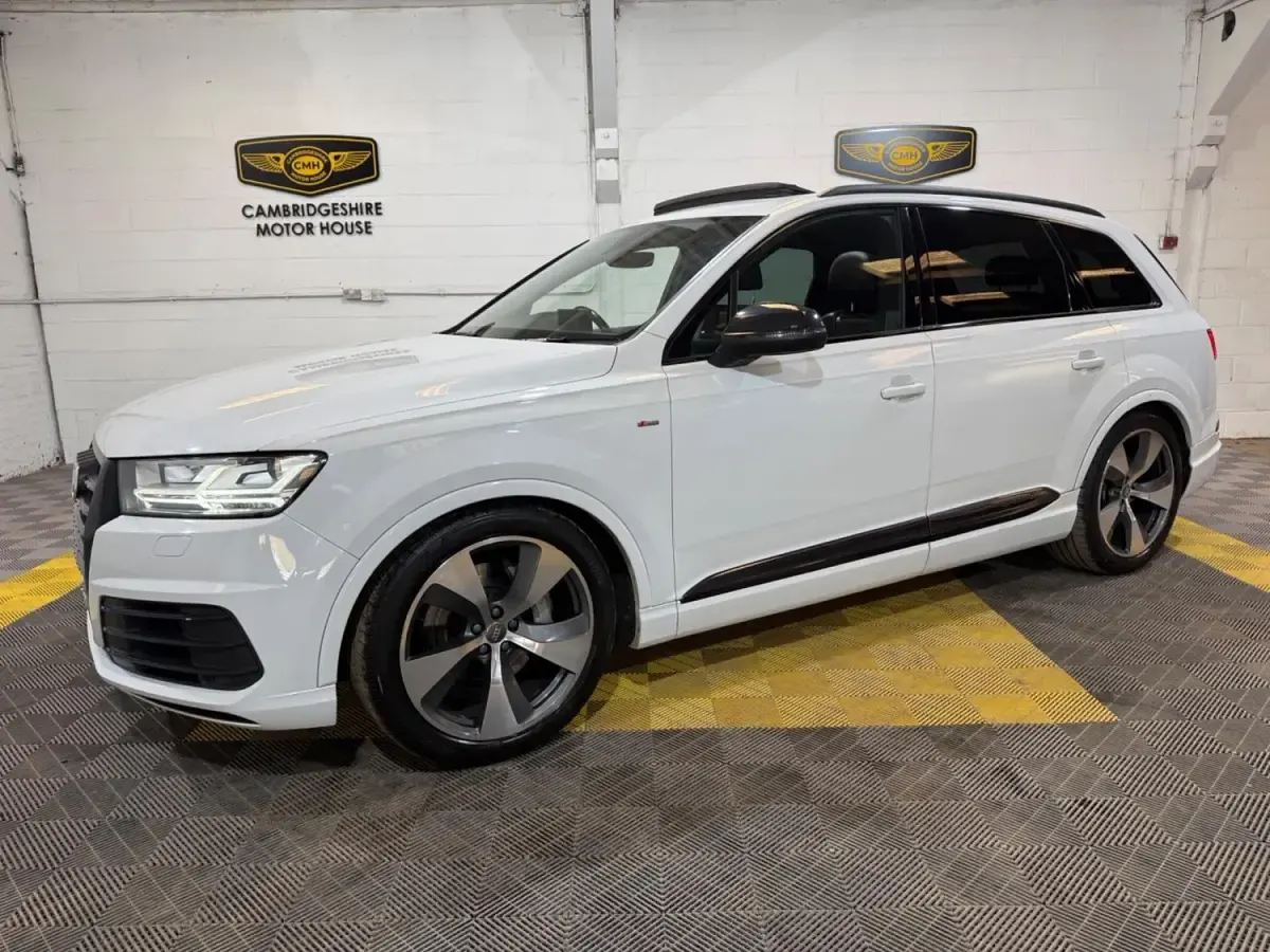 Usado Audi Q7 Black Edition 286 HP (210 kW) 2019 Branco SUV