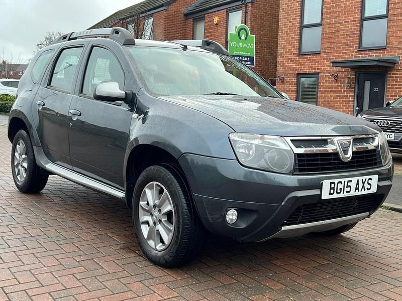 Grey Used 2015 Dacia Duster Lauréate Hatchback | £2,895 (Super price) - Image 1/4