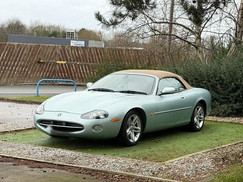 Used Jaguar XK8 300 HP (220 kW) 2003 Silver Cabriolet
