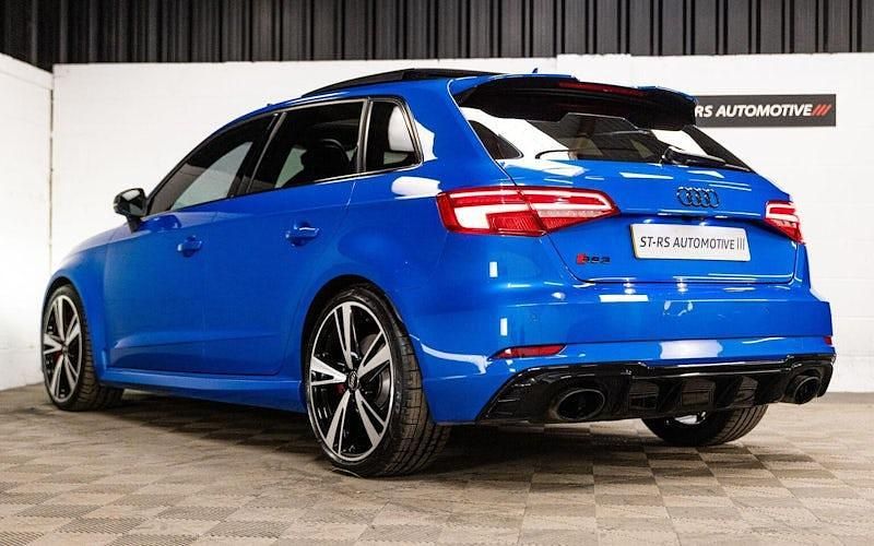 Used Audi RS3 Comfort 400 HP (294 kW) 2017 Blue Sedan