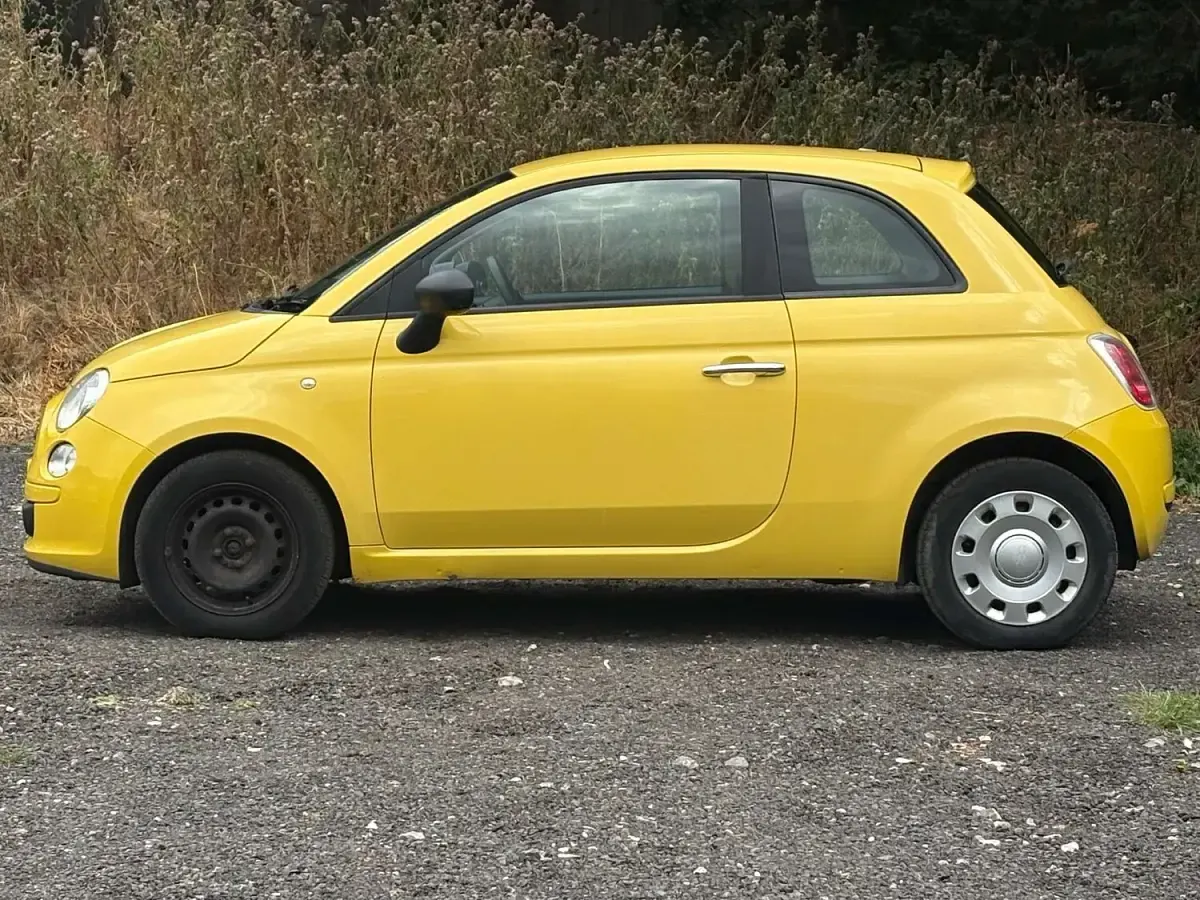 Used Fiat 500 Pop 69 HP (50 kW) 2012 Yellow Hatchback