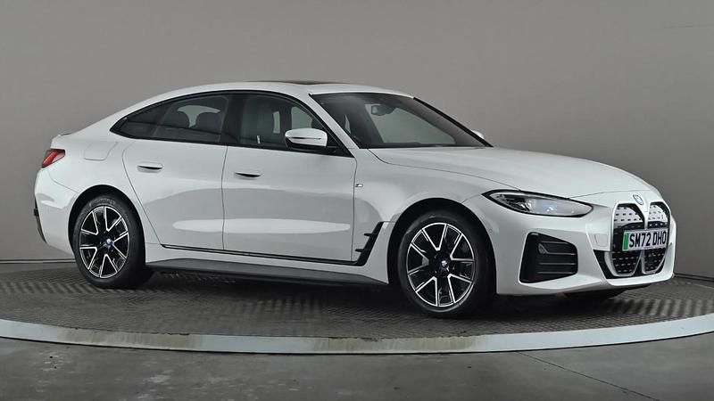 Used BMW i4 M Sport 250 kW (340 HP) 2022 White Sedan