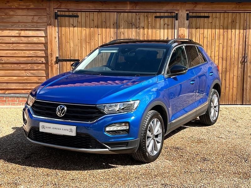 Blue Used 2021 VW T-Roc Design SUV | £16,995 (Fair price) - Image 1/4