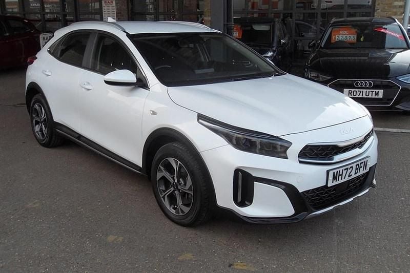 Used Kia XCeed 158 HP (116 kW) 2023 White SUV