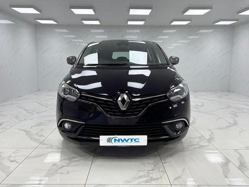 Used Renault Scénic IV Dynamique 110 HP (80 kW) 2017 Black MPV