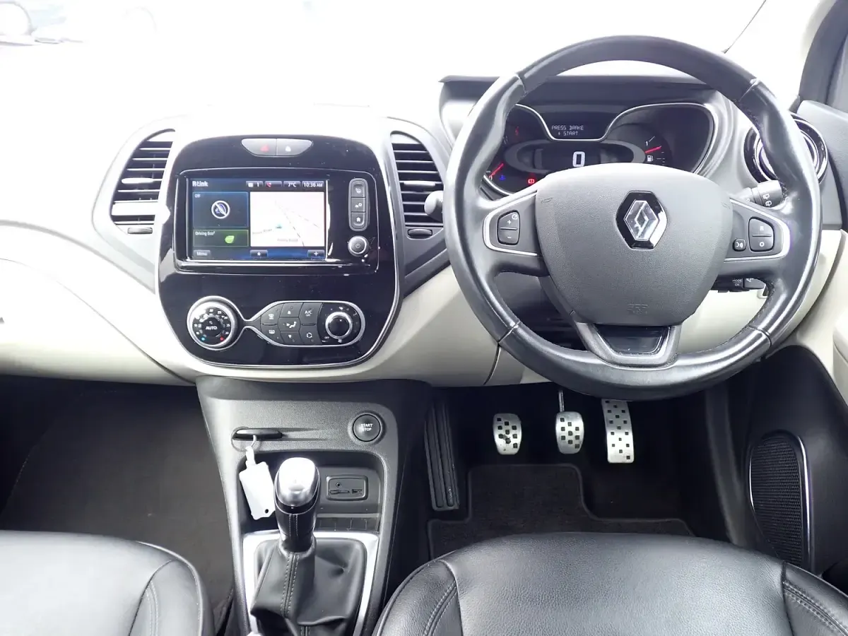 Used Renault Captur GT-Line 90 HP (66 kW) 2019 Grey/black SUV
