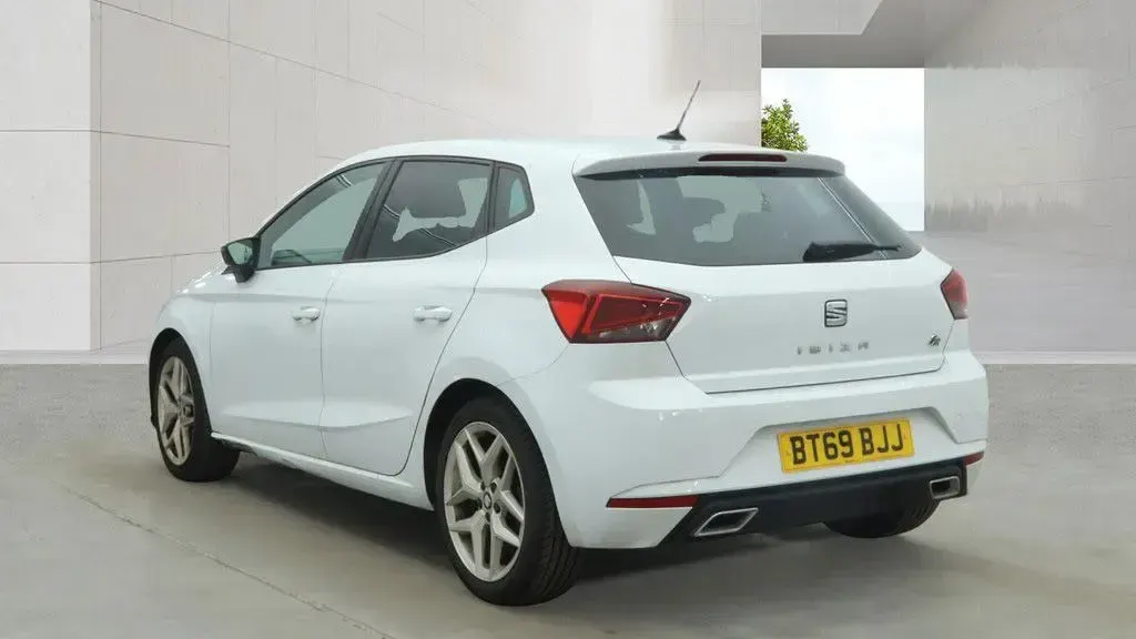 Used Seat Ibiza FR 115 HP (84 kW) 2020 White Hatchback