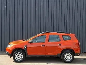 Used Dacia Duster Essentiel 90 HP (66 kW) 2022 Orange SUV