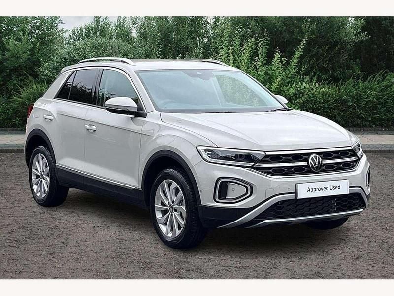 Grey New 2025 VW T-Roc Style SUV | £29,945 (Good price) - Image 1/3