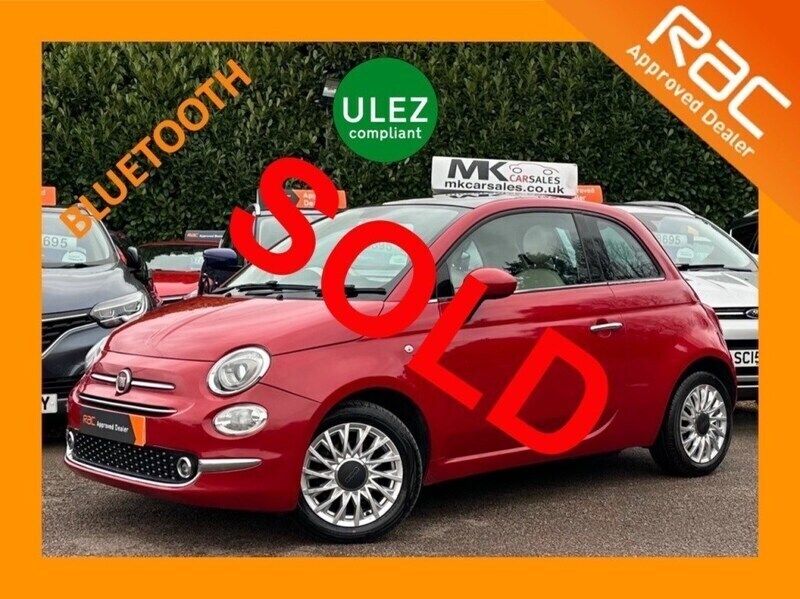 Red Used 2015 Fiat 500 Lounge Hatchback | £6,195 (Fair price) - Image 1/3