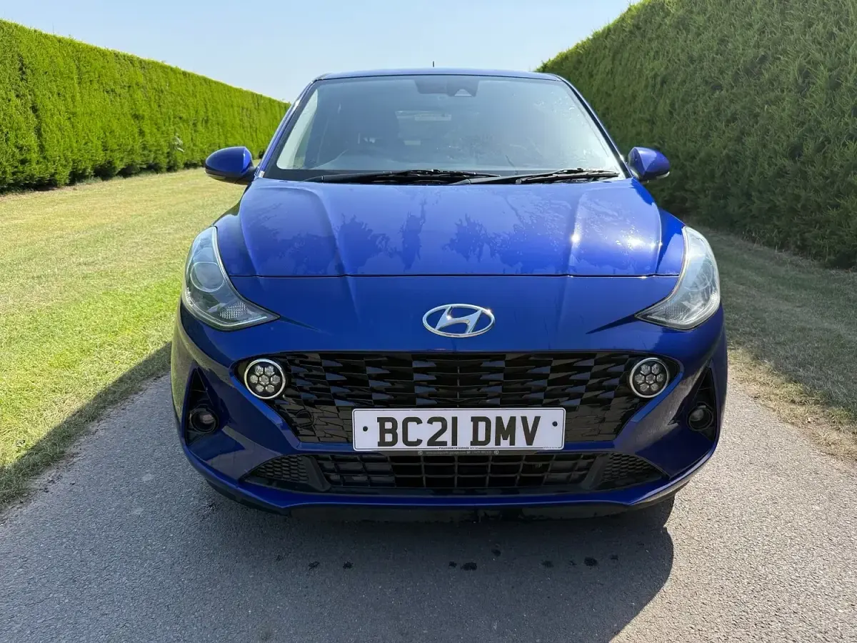 Used Hyundai i10 Premium 2021 Blue Hatchback