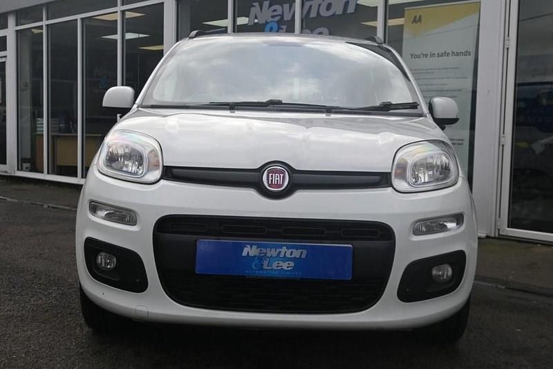 Used Fiat Panda Lounge 69 HP (50 kW) 2015 White Hatchback