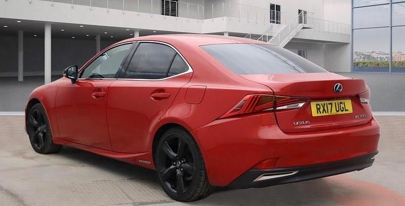 Used Lexus IS300h Sport Line 223 HP (164 kW) 2017 Red Sedan