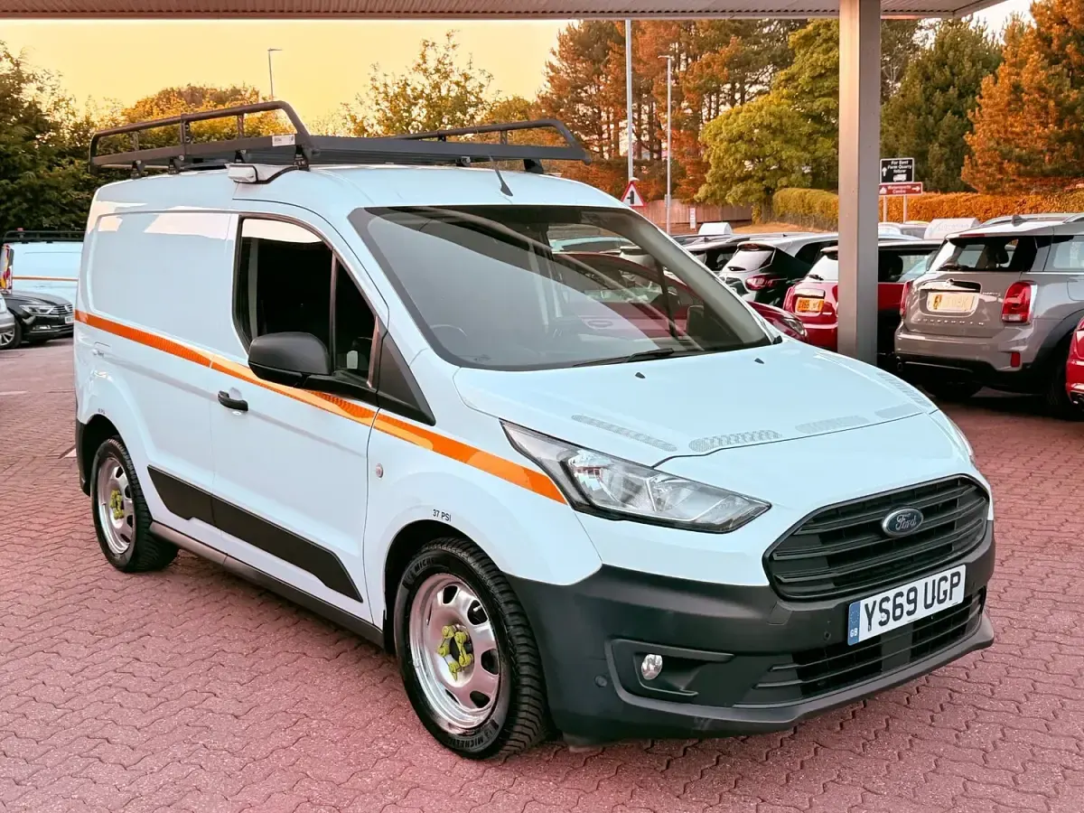 Used Ford Transit 100 HP (73 kW) 2020 White Van