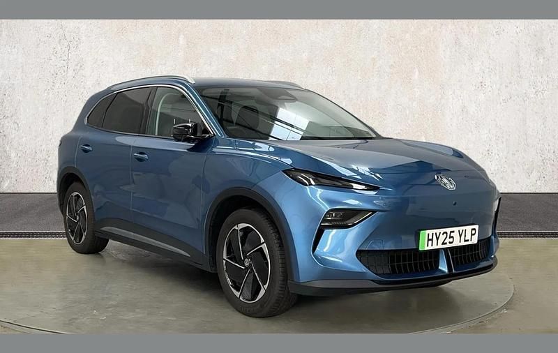 Blue Used 2025 MG MG5 EV Trophy Estate | £23,699 - Image 1/4