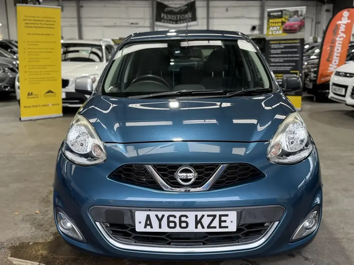 Used Nissan Micra N-TEC 80 HP (58 kW) 2016 Blue Hatchback