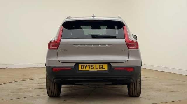 Usado Volvo XC40 Ultra 194 HP (142 kW) 2026 SUV