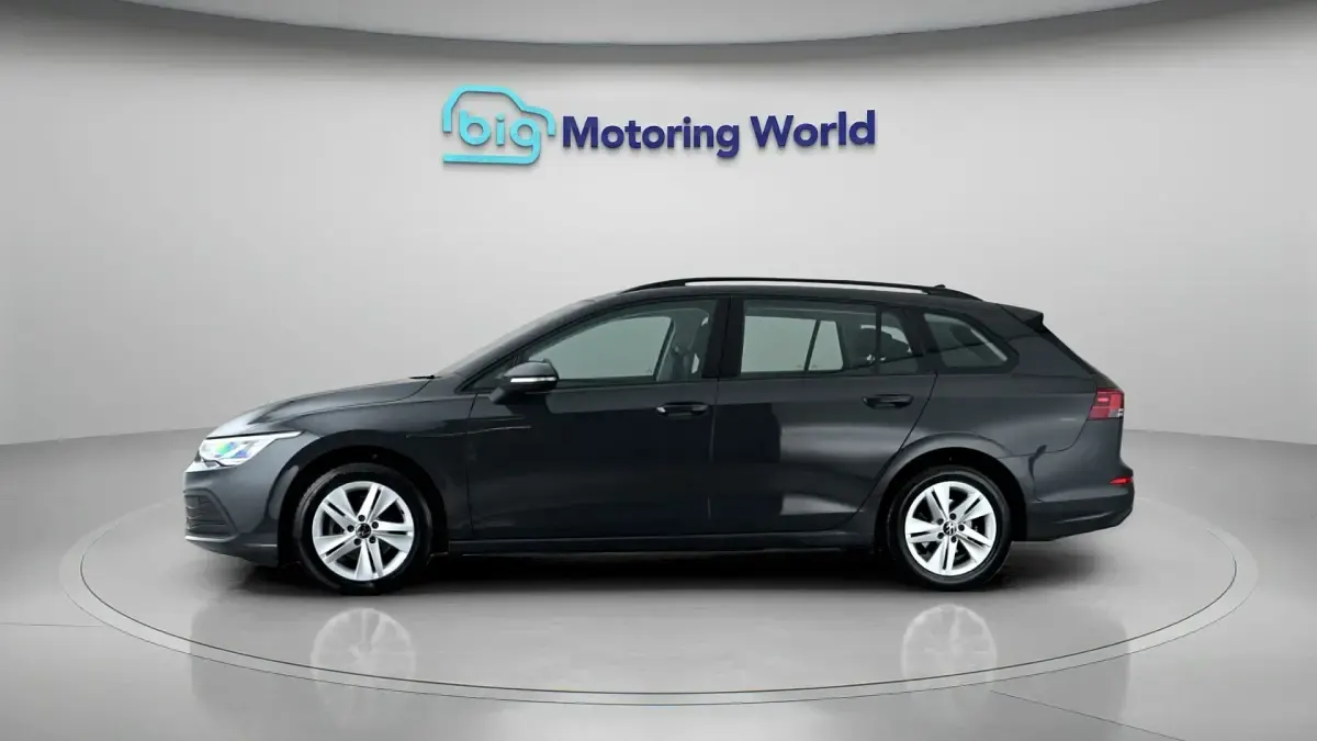 Used VW Golf VIII S 150 HP (110 kW) 2023 Grey Estate