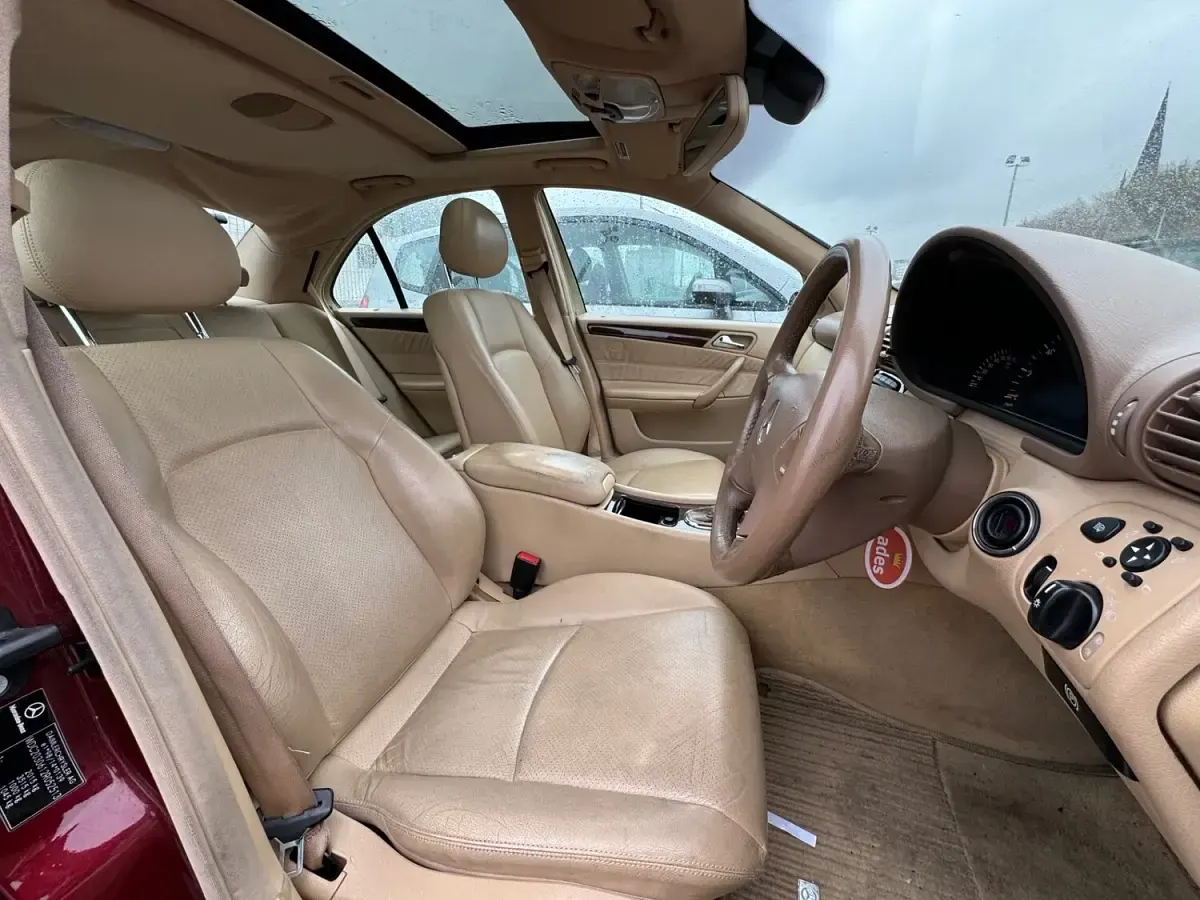 Used Mercedes C240 Elegance 2002 Red Sedan