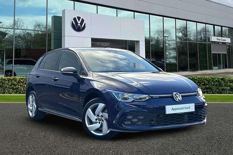 Atlantic blue Used 2022 VW Golf VIII GTE Hatchback | £21,491 (Fair price) - Image 1/4