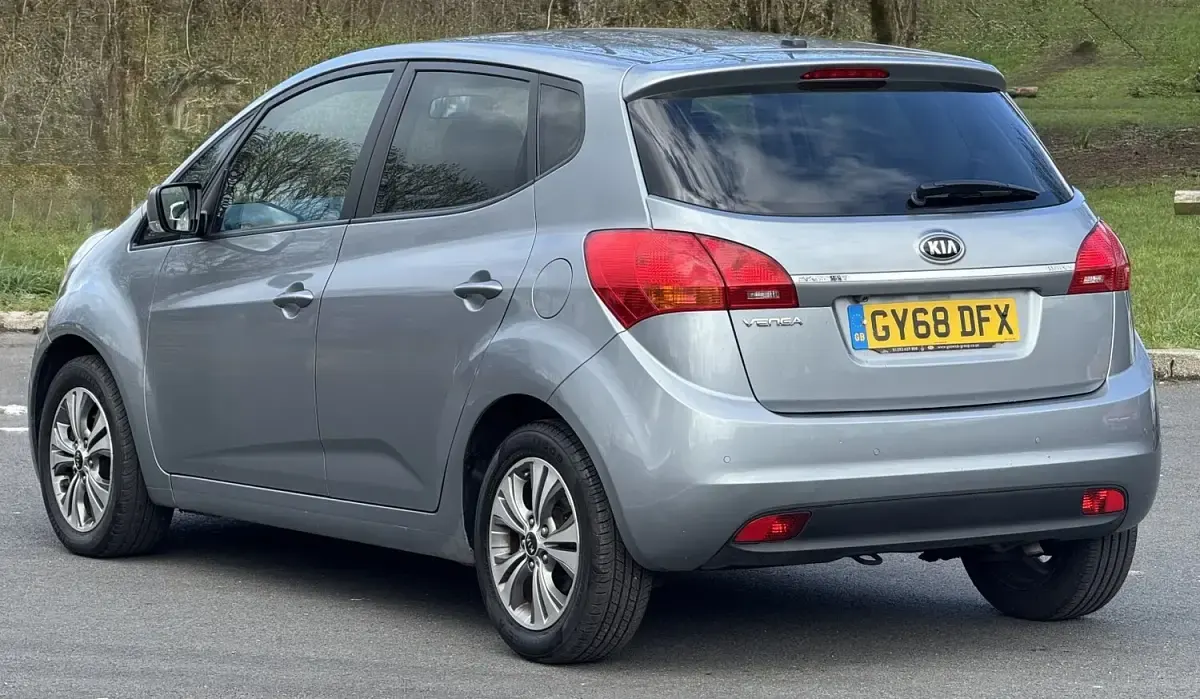 Used Kia Venga 2018 Silver Hatchback