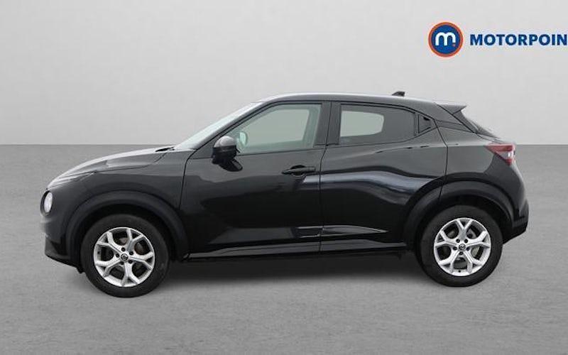 Used Nissan Juke N-Connecta 114 HP (83 kW) 2023 SUV