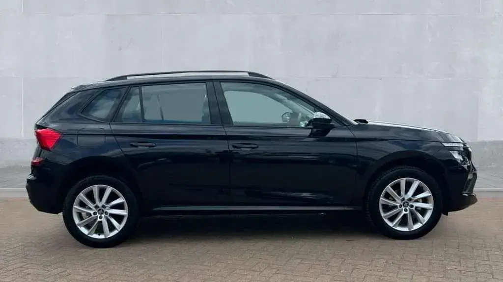 Used Skoda Kamiq SE 116 HP (85 kW) 2025 Black SUV