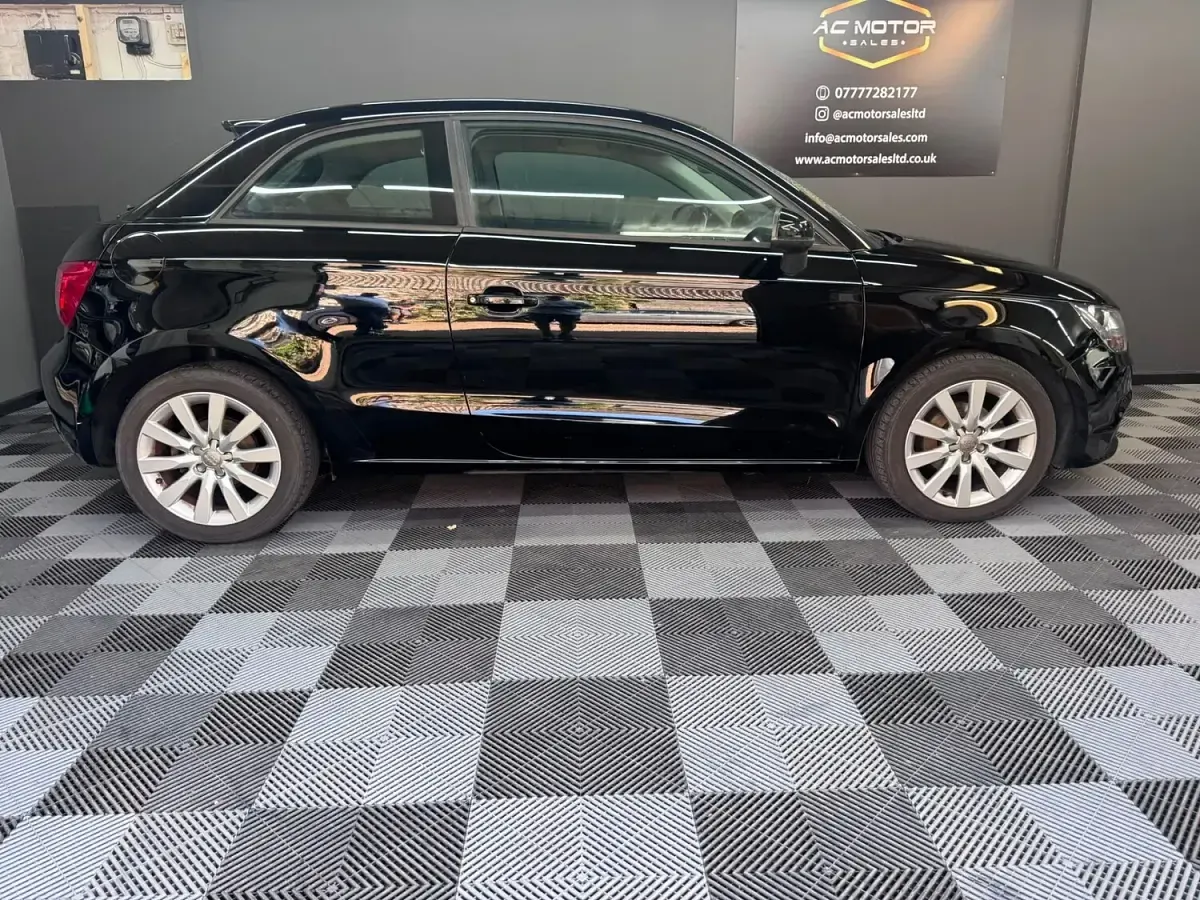 Used Audi A1 Sport 86 HP (63 kW) 2014 Black Hatchback