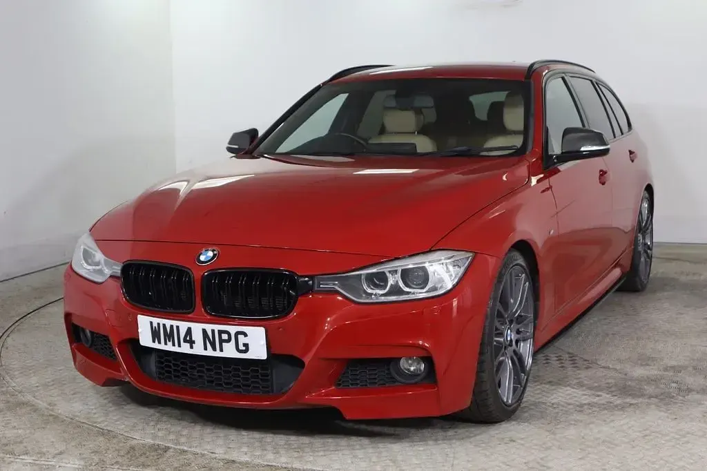 Used BMW 335 M Sport 313 HP (230 kW) 2014 Red Estate