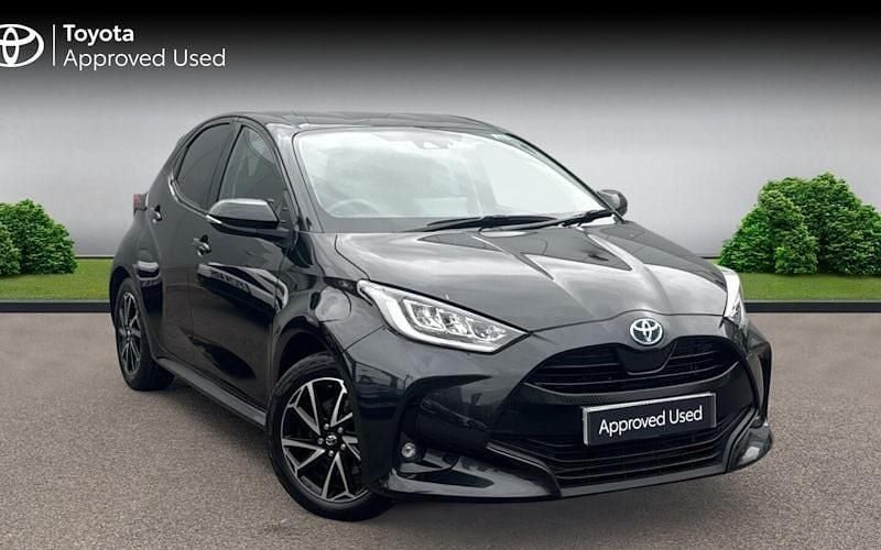 Used Toyota Yaris Hybrid Design 116 HP (85 kW) 2026 Hatchback