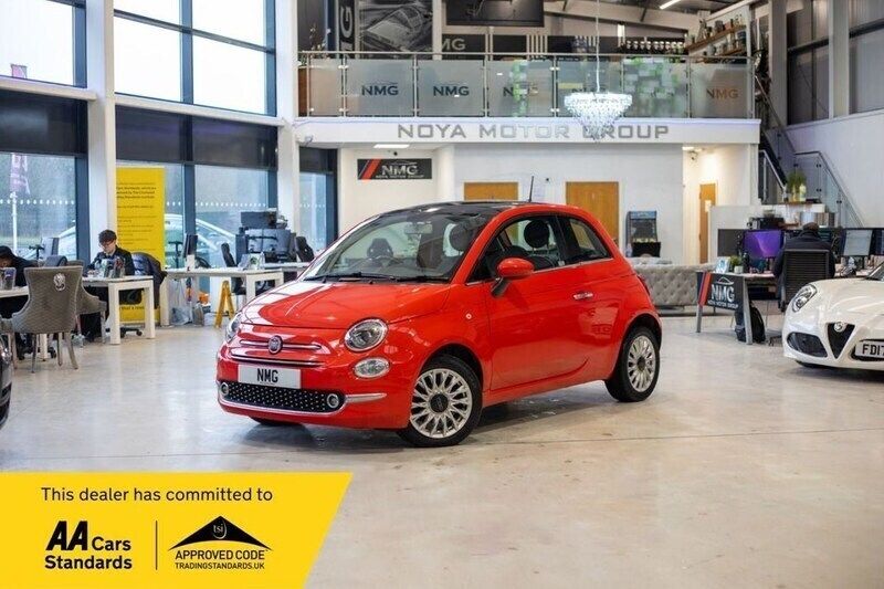 Pink Used 2017 Fiat 500 Lounge Hatchback | £4,869 (Fair price) - Image 1/4
