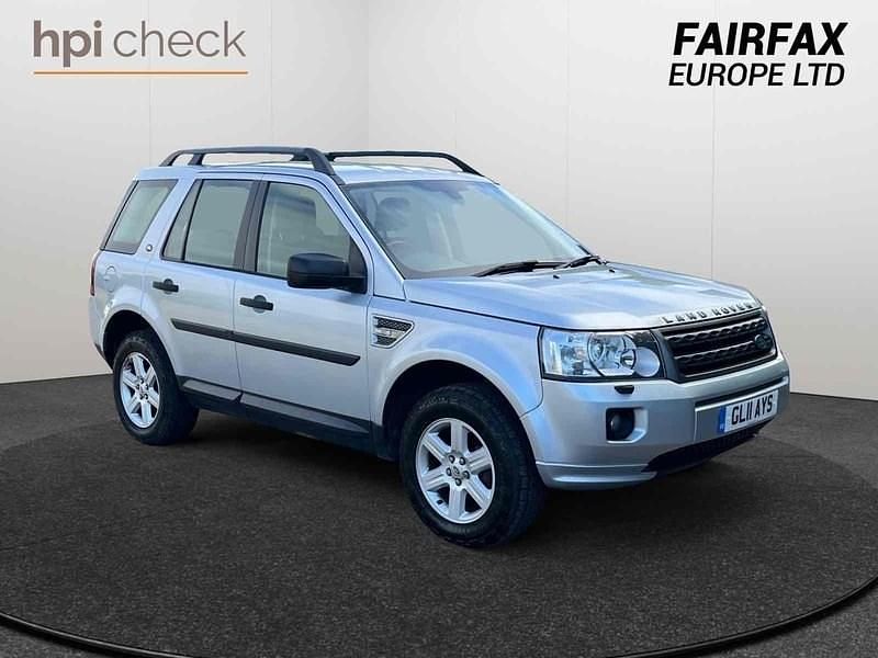 Silver Used 2011 Land Rover Freelander 2 SUV | £6,895 (A bit pricey) - Image 1/4